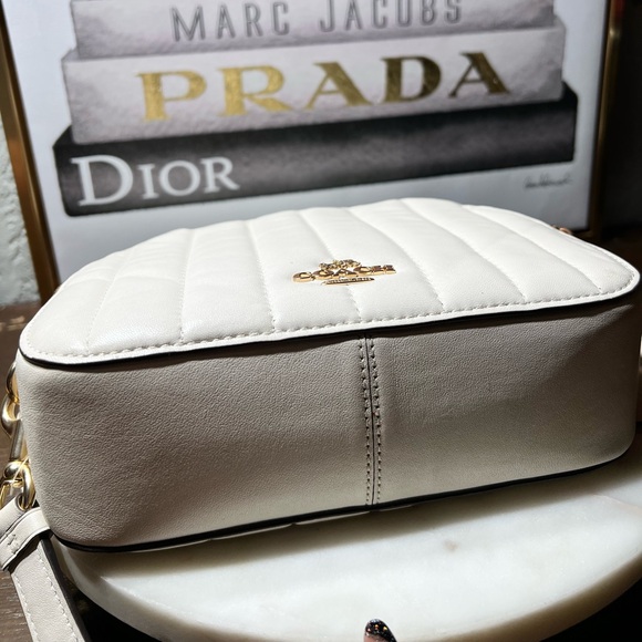 Serena Satchel With Linear Quilting NWOT - Picture 4 of 12